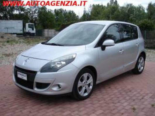 usato RENAULT Scenic
