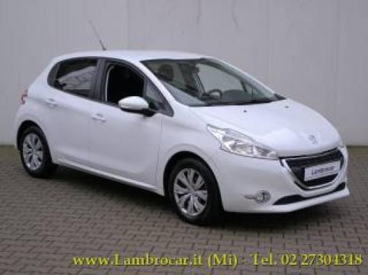 usato PEUGEOT 208