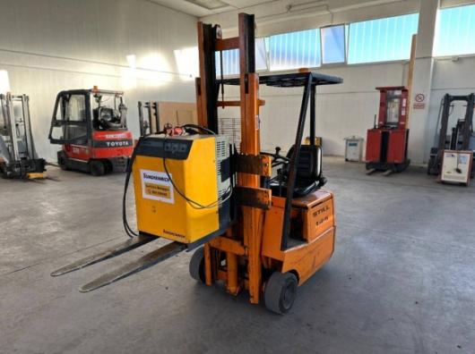 usato Altro Carrello Elevatore Muletto 10 QL 3 RUOTE