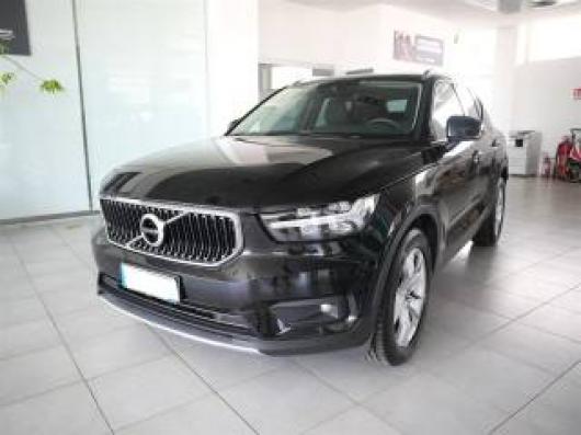 usato VOLVO XC40