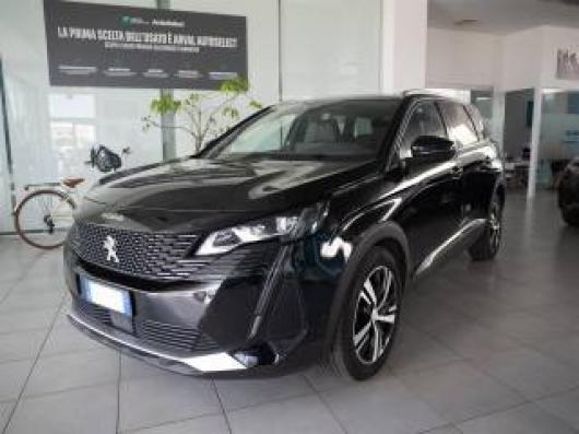 usato PEUGEOT 5008