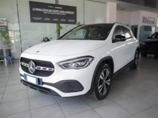 usato MERCEDES GLA 180