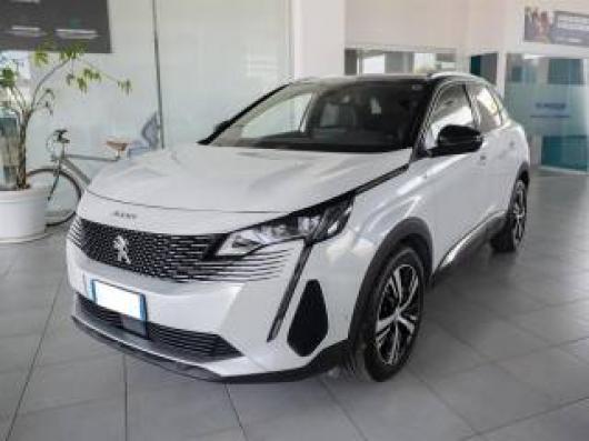 usato PEUGEOT 3008