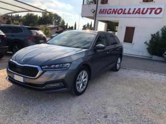 usato SKODA Octavia