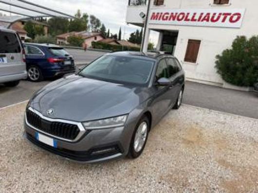 usato SKODA Octavia