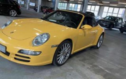 911