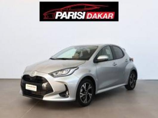 nuovo TOYOTA Yaris