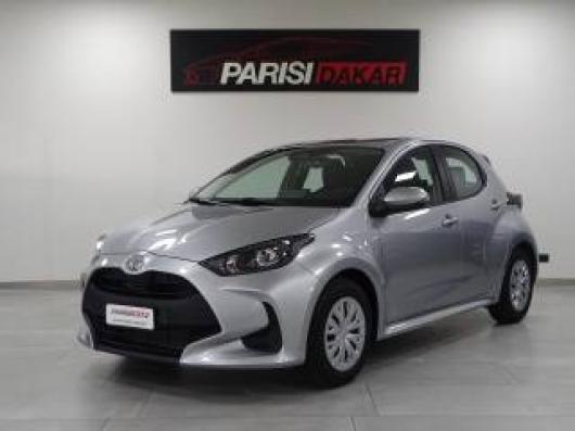 nuovo TOYOTA Yaris
