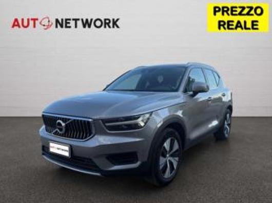 usato VOLVO XC40