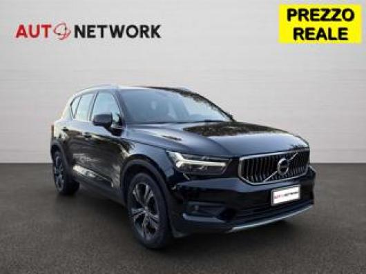 usato VOLVO XC40