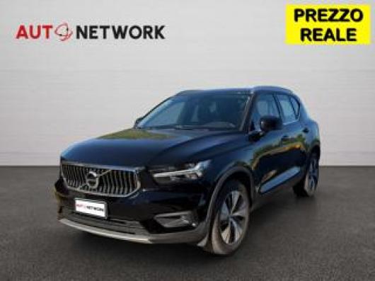 usato VOLVO XC40