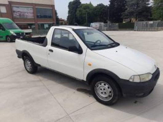 usato FIAT Strada