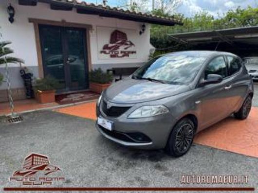 usato LANCIA Ypsilon