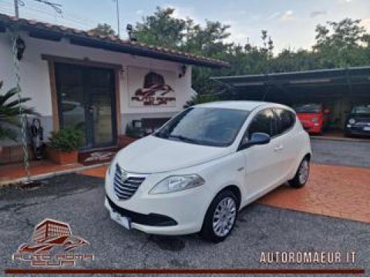 usato LANCIA Ypsilon