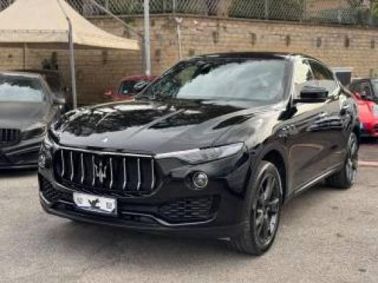 usato MASERATI Levante