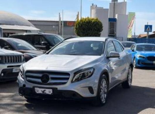 usato MERCEDES GLA 180