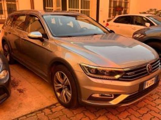 usato VOLKSWAGEN Passat Alltrack