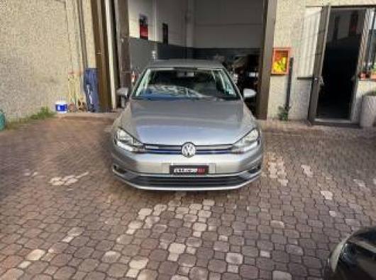 usato VOLKSWAGEN Golf
