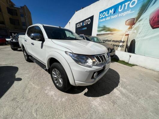 usato MITSUBISHI L200