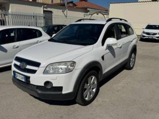 usato CHEVROLET Captiva