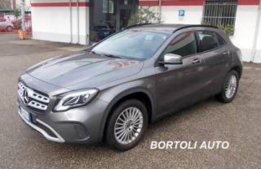 usato MERCEDES GLA 200