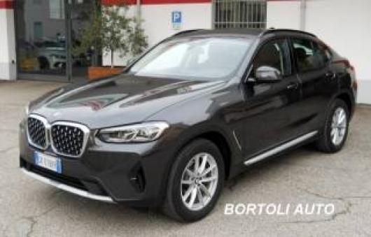 X4