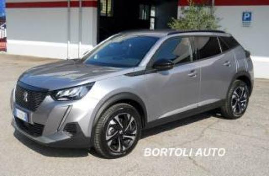 usato PEUGEOT 2008