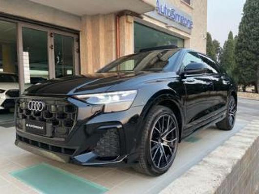 usato AUDI Q8