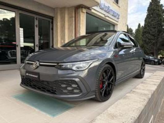 usato VOLKSWAGEN Golf