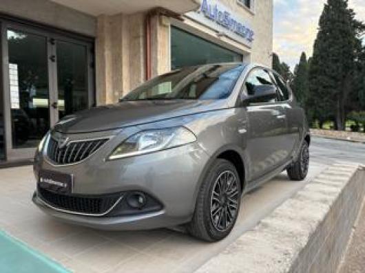 usato LANCIA Ypsilon