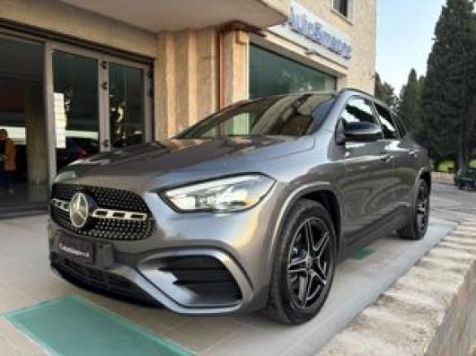usato MERCEDES GLA 200