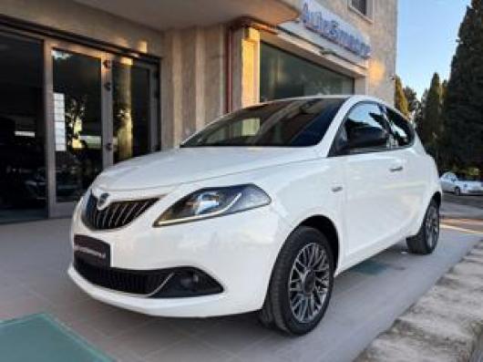 usato LANCIA Ypsilon