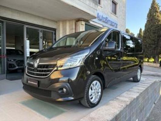 usato RENAULT Trafic