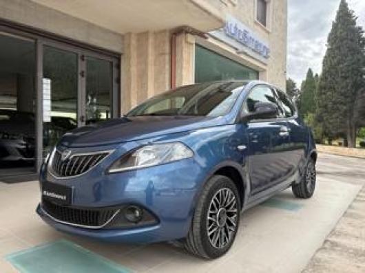 usato LANCIA Ypsilon