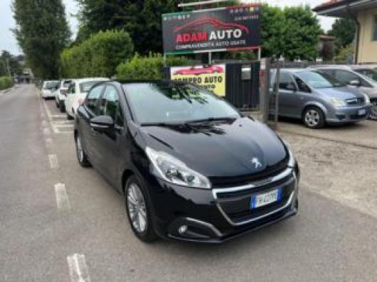 usato PEUGEOT 208