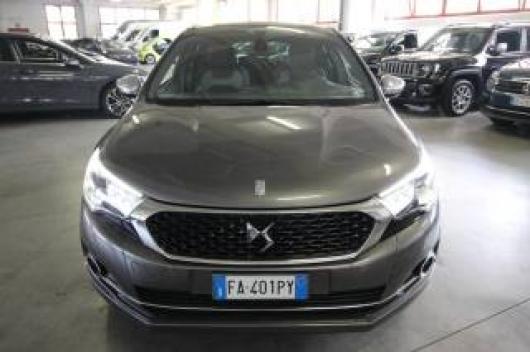DS 4