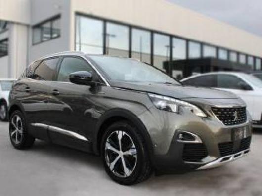 usato PEUGEOT 3008