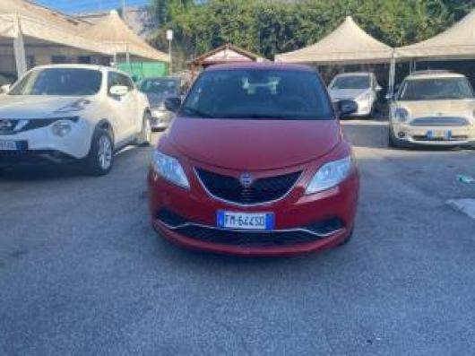 usato LANCIA Ypsilon