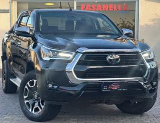 usato TOYOTA Hilux