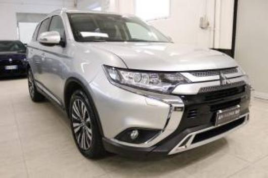 usato MITSUBISHI Outlander