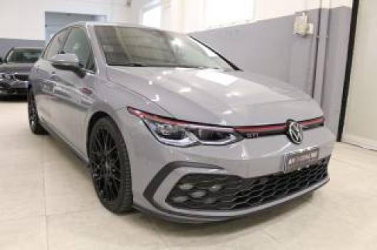 usato VOLKSWAGEN Golf