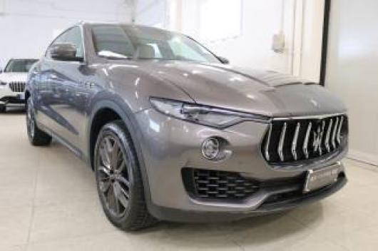 usato MASERATI Levante
