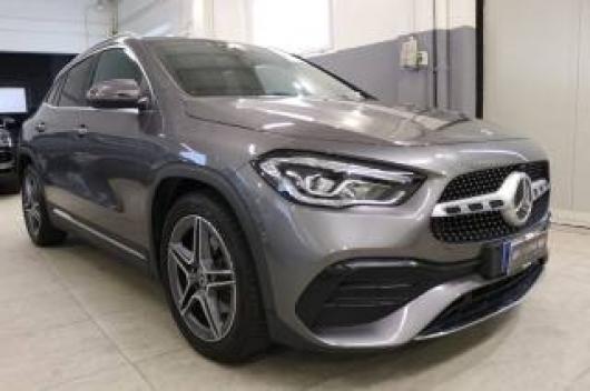 usato MERCEDES GLA 180