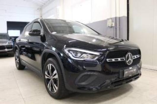 usato MERCEDES GLA 200