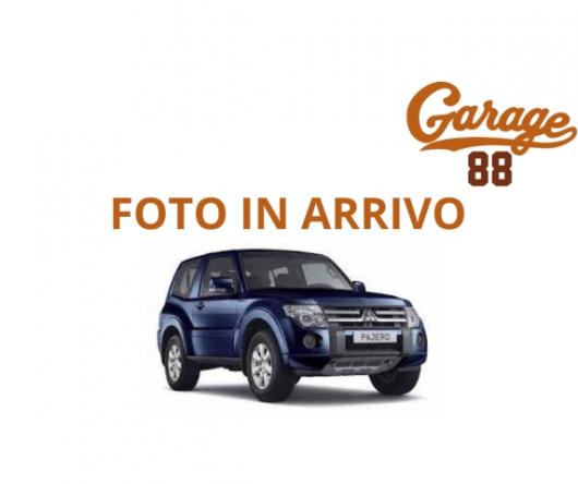 usato MITSUBISHI Pajero
