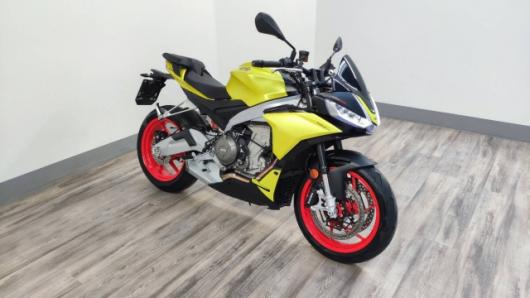 usato Aprilia Tuono 660