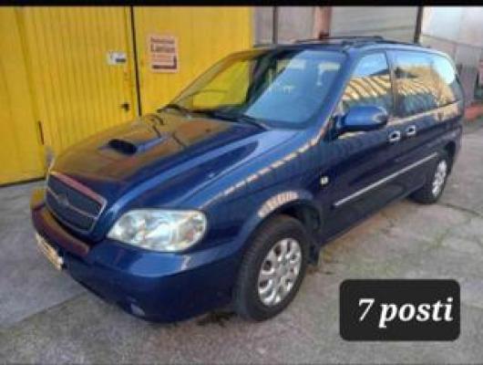 usato KIA Carnival