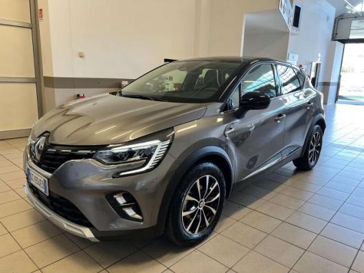 usato RENAULT Captur
