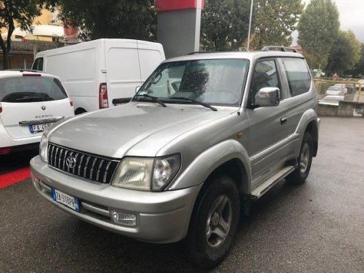 usato TOYOTA Land Cruiser