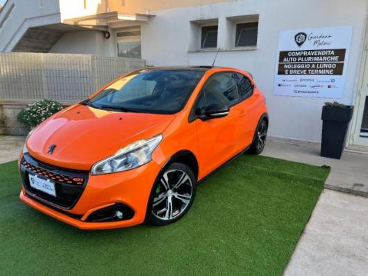 usato PEUGEOT 208